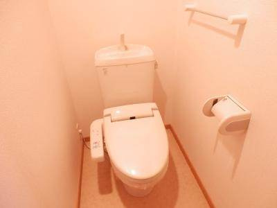 ヴィオラ・三条小川のトイレ|温水洗浄便座