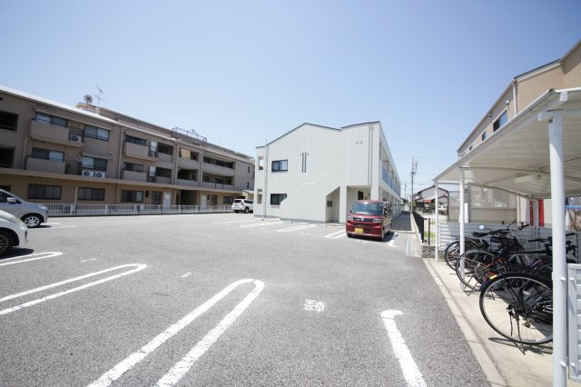 サクラハイツの駐車場