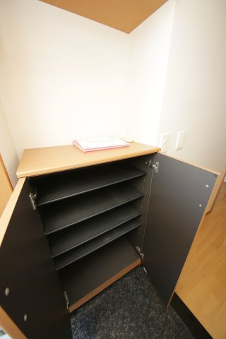 サクラハイツの玄関