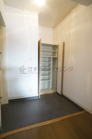 ランドマーク宝塚の玄関