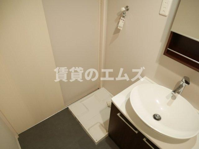 【設備】 | ポルトボヌール | ポルトボヌールの室内洗濯機置き場