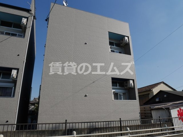 【外観】 | ポルトボヌール | ポルトボヌールの外観