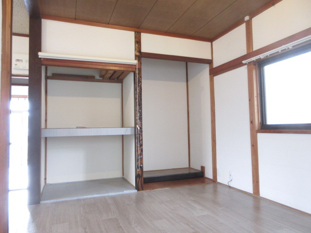 【居間・リビング】