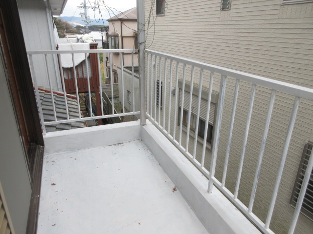 【バルコニー】