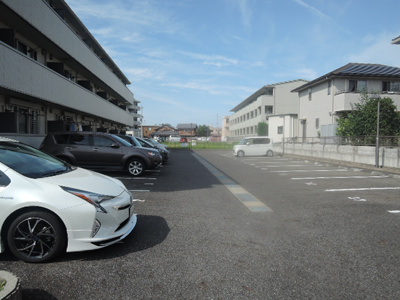 【駐車場】 | セジュールユタカ