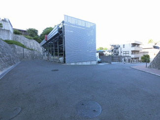 【駐車場】 | 機械式駐車場です。