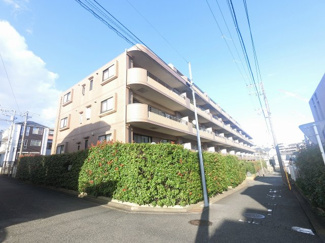 【外観】 | 総戸数４４戸、２０００年７月築、管理人は日勤勤務につき管理体制良好です♪