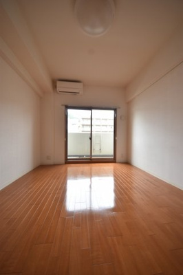 【寝室】 | KDXレジデンス三宮