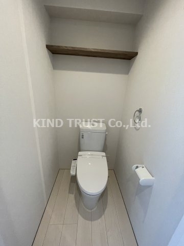 アクアスイート南森町のトイレ|シンプルで使いやすいトイレです