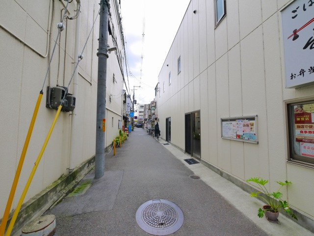 清水ビルの周辺