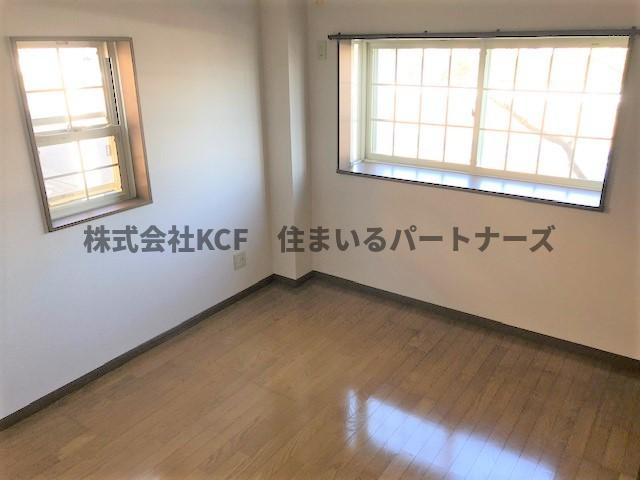 メゾン・ド・ミレニアムD棟の寝室|寝室にいかがでしょうか