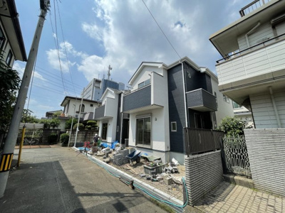 【前面道路含む現地写真】 | 日野市旭が丘2丁目新築戸建て2棟　２号棟