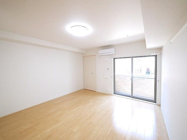 ベルオーブⅤの寝室|コンパクトで使いやすい洋室です