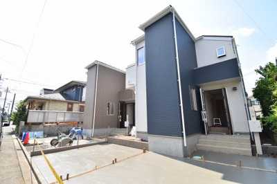 【外観】 | 小平花小金井2期 | 太陽の恩恵を存分に受けられる邸宅。住まうご家族の心地よさを最優先した意匠をご体感下さい。
