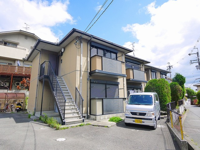 プランドールA（中山町）の外観|外観も気になるポイント