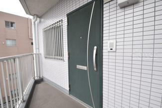 【その他共用部分】 | 共用部　廊下　玄関ドア