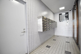 【エントランス】 | エントランスホール　集合ポスト