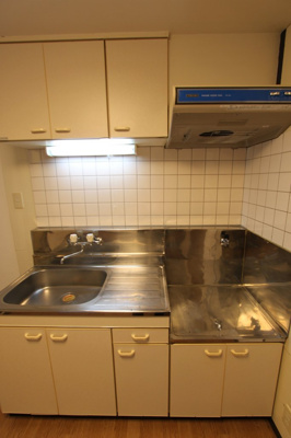 【キッチン】 | リーベンス二日町