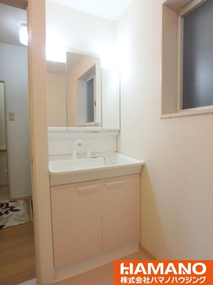 【洗面所】 | パルネット鶴見 | 洗面所です