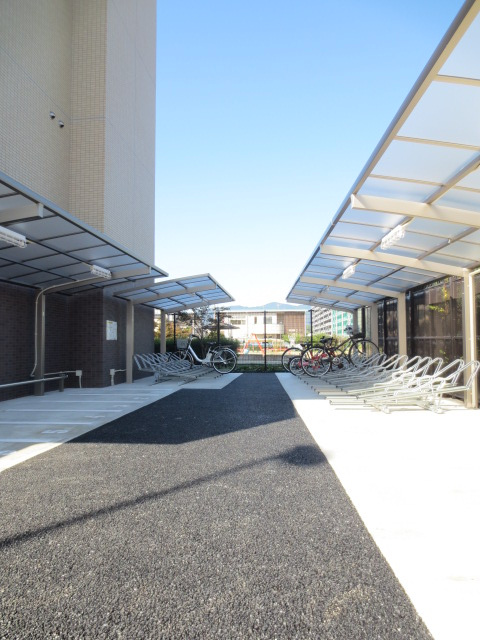 グランレブリー桂川のその他共用部分|駐輪場