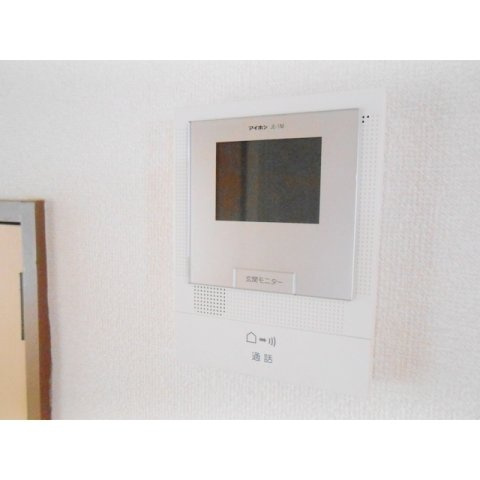 今嶺ビルの設備|TVモニター付インターホン