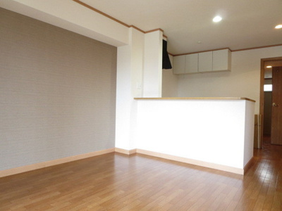 【居間・リビング】 | チェリーカーサ１番館