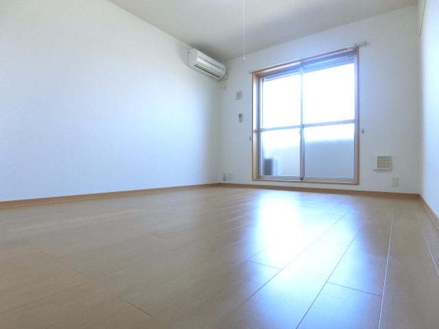 ソレイユの居間・リビング