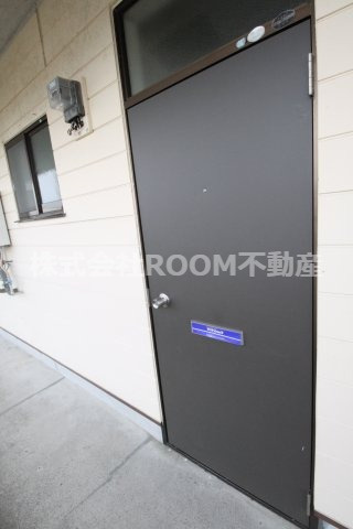 ガーデンR2の玄関|毎日通る玄関はこちらです