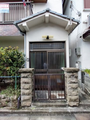 【エントランス】 | 吉田３丁目貸家