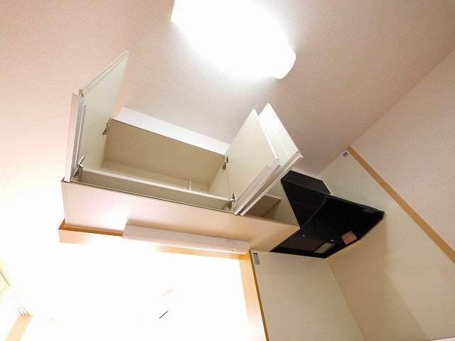 エスメラルダのキッチン|きれいなキッチンです