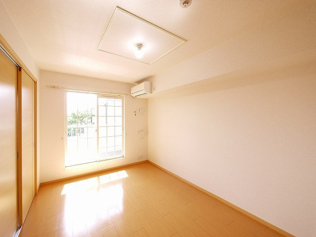 エスメラルダの居間・リビング|ゆったり過ごせるリビングです