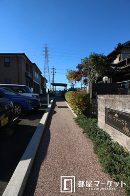 【エントランス】 | ベル　ファースト