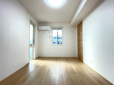 【洋室】 | SOLEADO