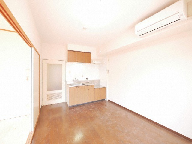 【居間・リビング】