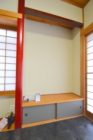 田渕ビルA棟の洋室