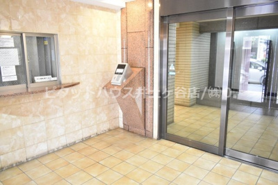 【エントランス】 | セントラルコート横濱井土ヶ谷