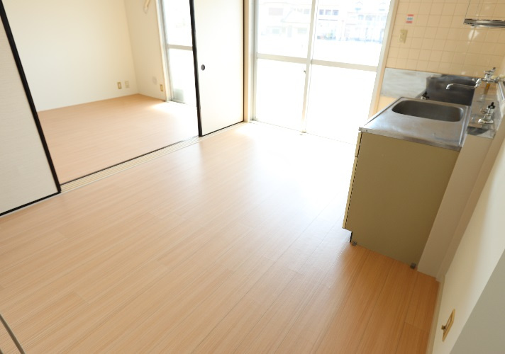 ビレッジハウス米子2号棟の居間・リビング