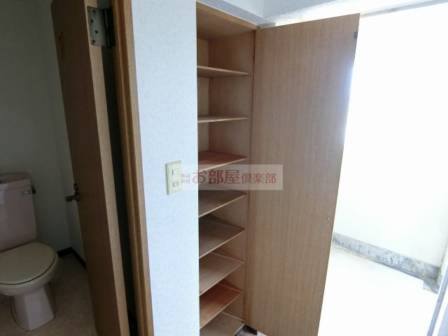 アーバンクルーザー六ツ門の収納|便利な収納スペースです