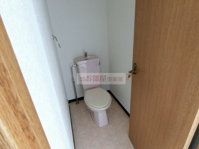アーバンクルーザー六ツ門のトイレ|シンプルで使いやすいトイレです
