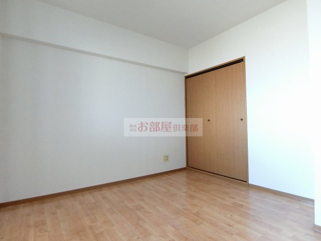 アーバンクルーザー六ツ門の寝室|寝室にぴったりのお部屋です