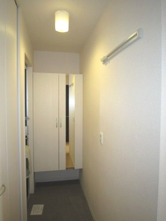 上益城郡御船町大字豊秋のアパートの玄関