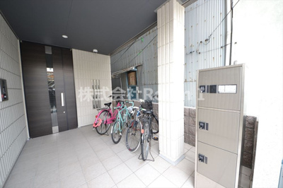 【エントランス】 | ラメール野田 | 清潔なエントランスです宅配BOXです
