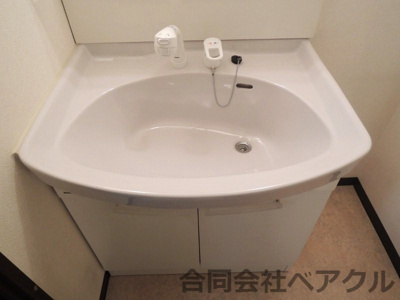 【独立洗面台】 | MZヴィエラ | 独立洗面台、小物を置くことができて便利です