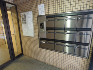 【エントランス】 | プラティーク明大前
