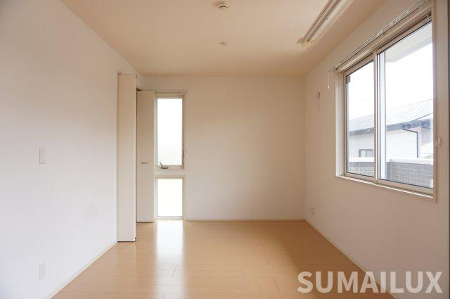 熊本市東区御領３丁目のアパートの居間・リビング