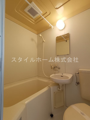【浴室】 | ユトリロ三本木３