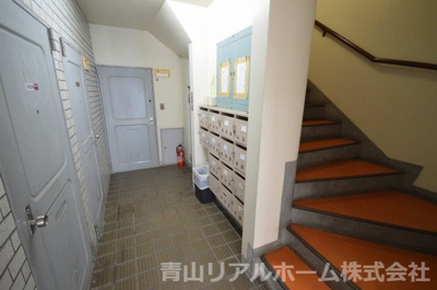 【エントランス】 | 明治マンション