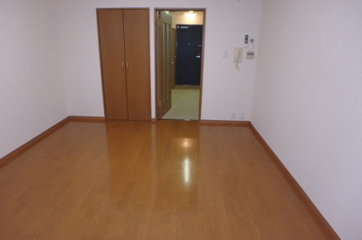 【洋室】 | アーク・スクエア