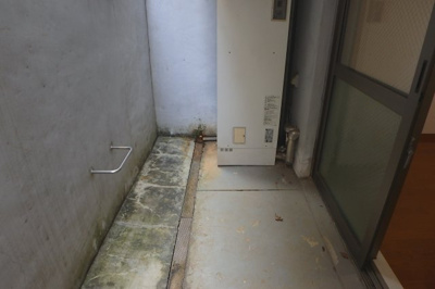 【バルコニー】 | アーク・スクエア