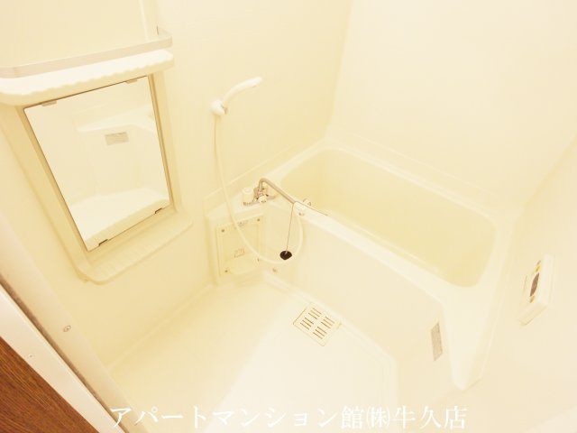 グランセレッソ弐番館の浴室